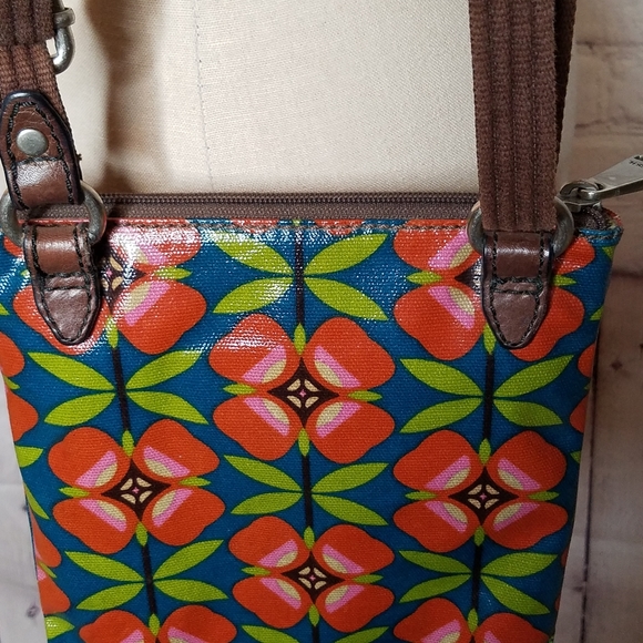 Fossil Key Per Crossbody Bag Coated Canvas Geometric Design Strap - Picture 7 of 11
